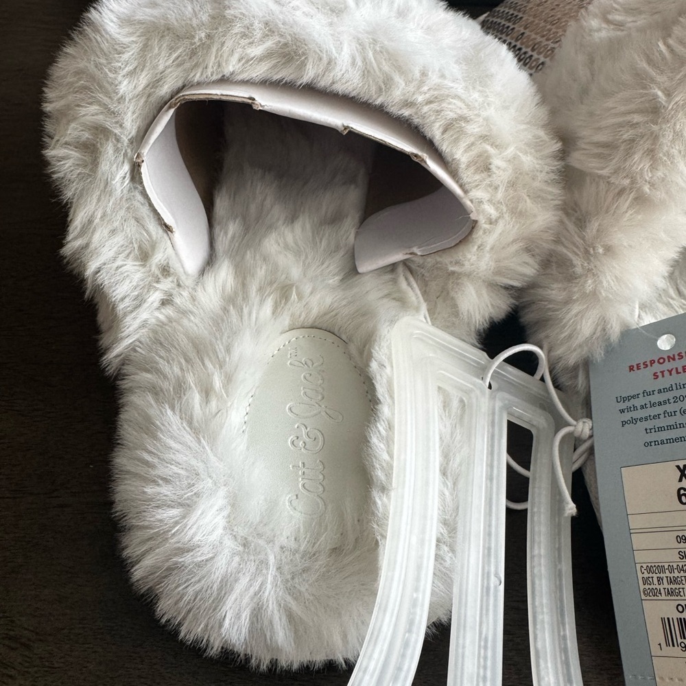 Cat & Jack Kids' Girls Lane Sequin Scuff Slippers Silver - Size XL (6/7 Shoes) - Picture 7 of 7